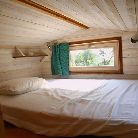 Tiny House Near The Mont-saint-michel